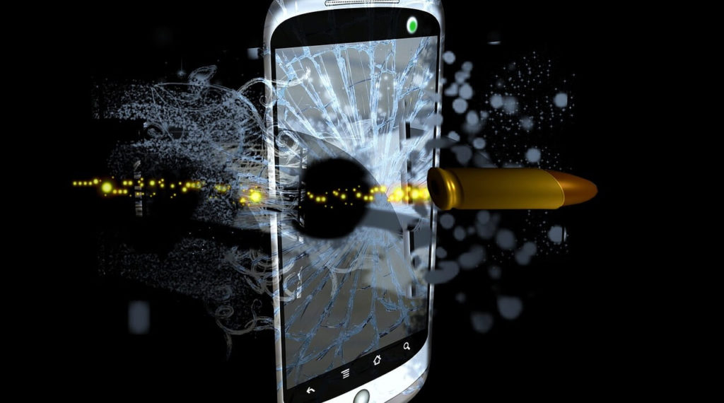 Best Used Phone Buying Guide - 10 Tips to Follow 2 Check for physical damage