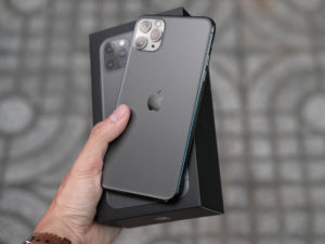iPhone 11 Pro Max Screen Repair